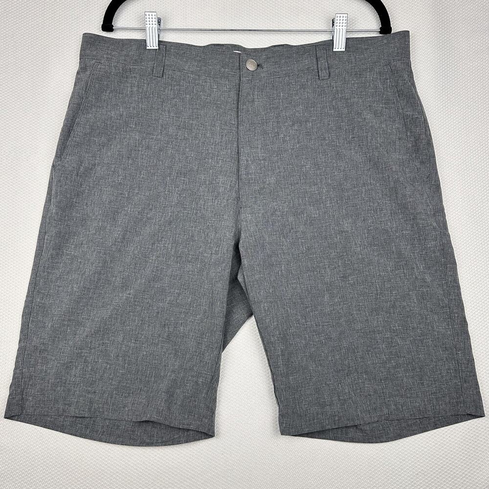 Peter Millar Shorts Mens 36 Gray Performance Lightweight Golf Travel Casual